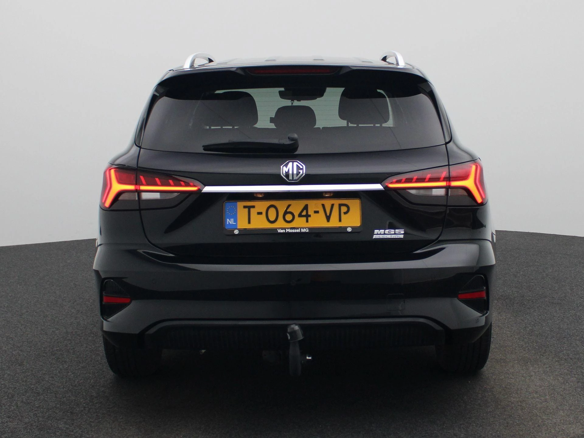 MG MG5 Electric Standard Range Luxury 50 kWh