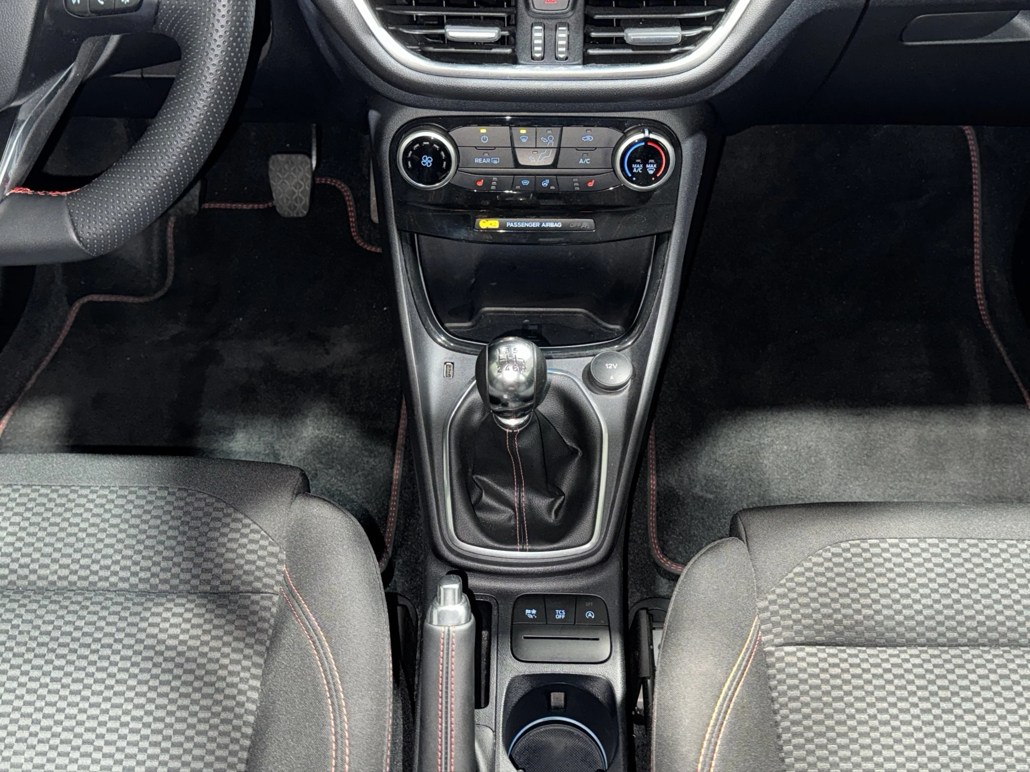 Ford-Puma-image-13