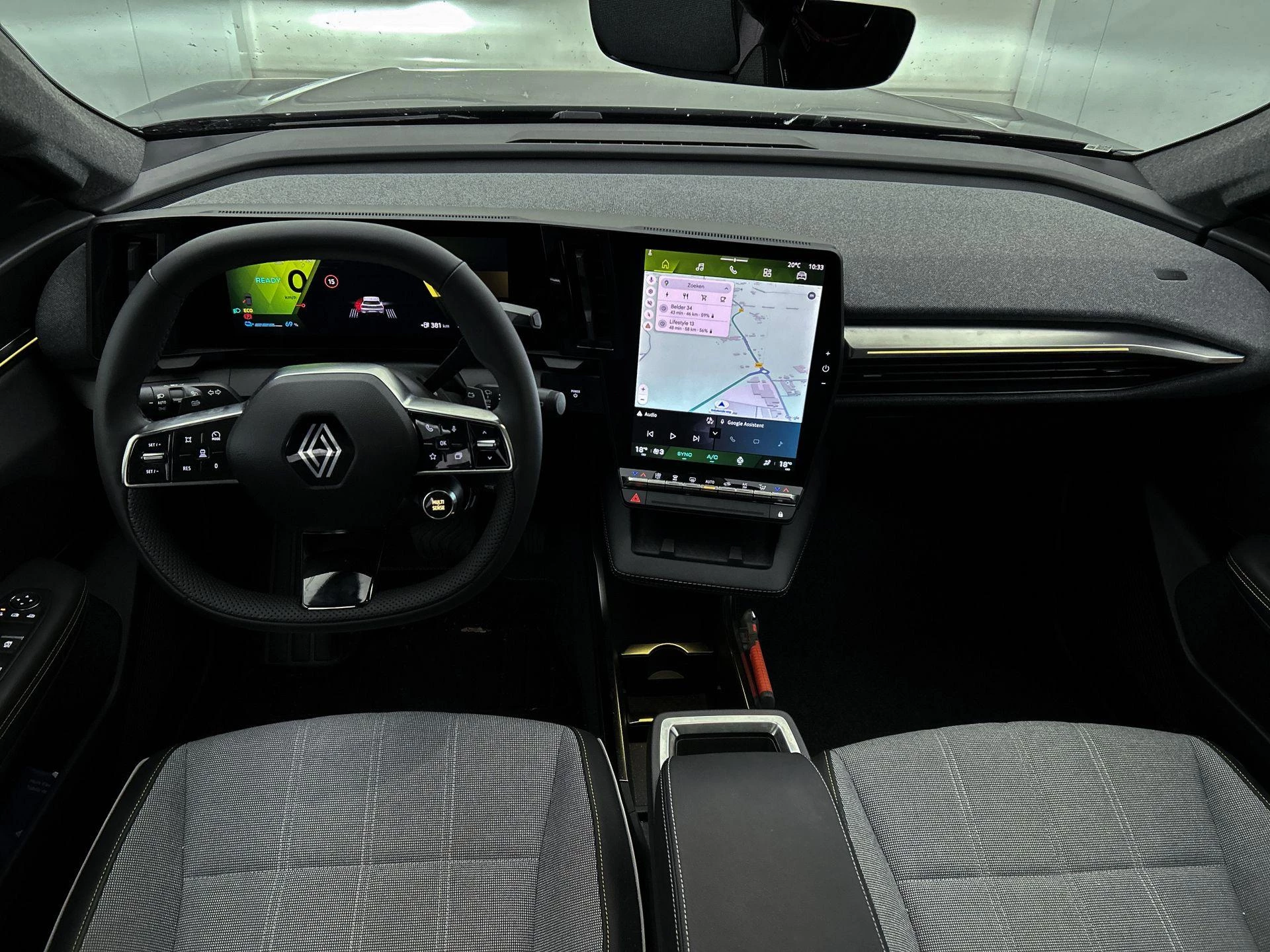 Renault-Scénic-image-5