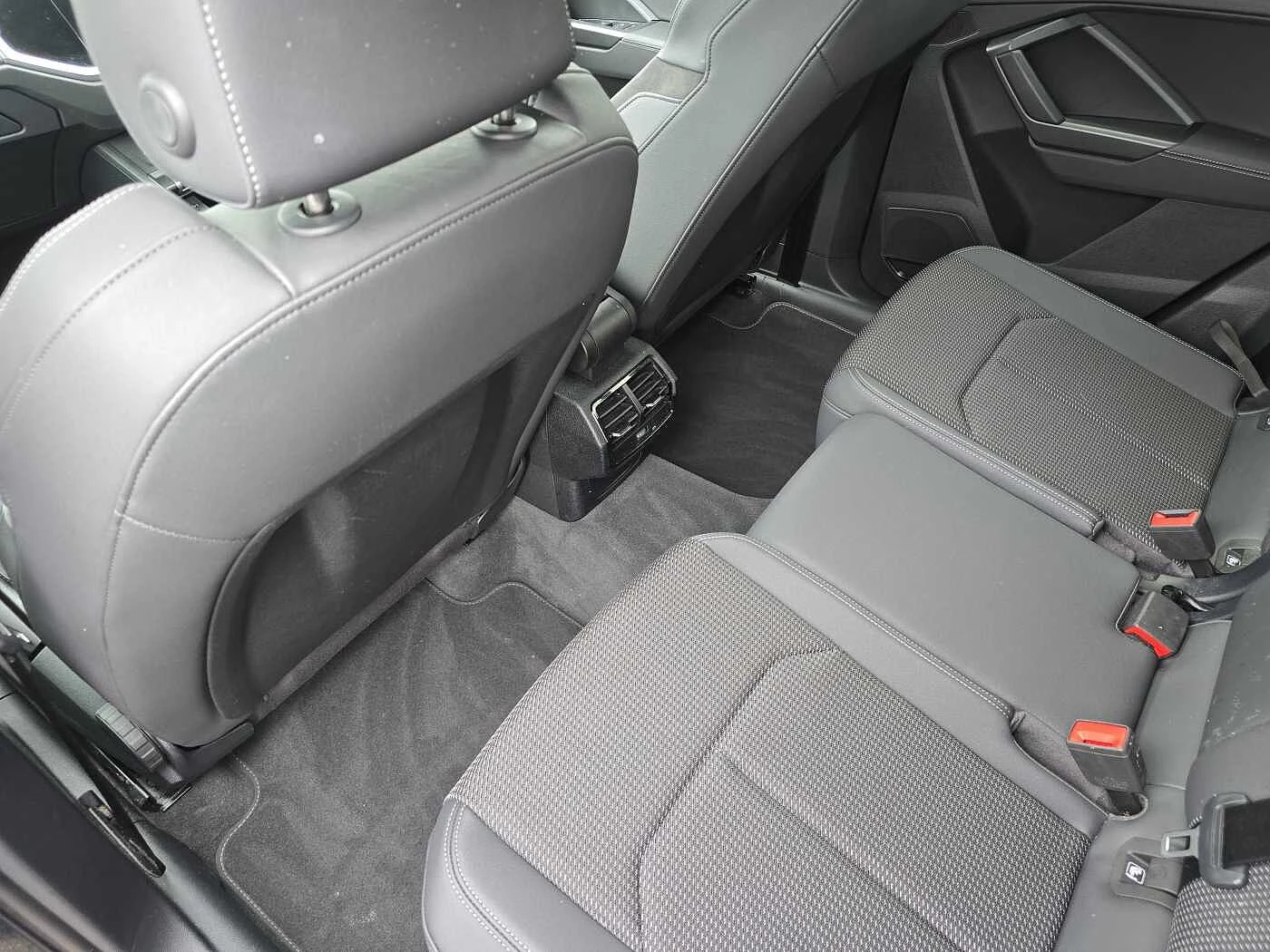 Audi-Q3-image-48