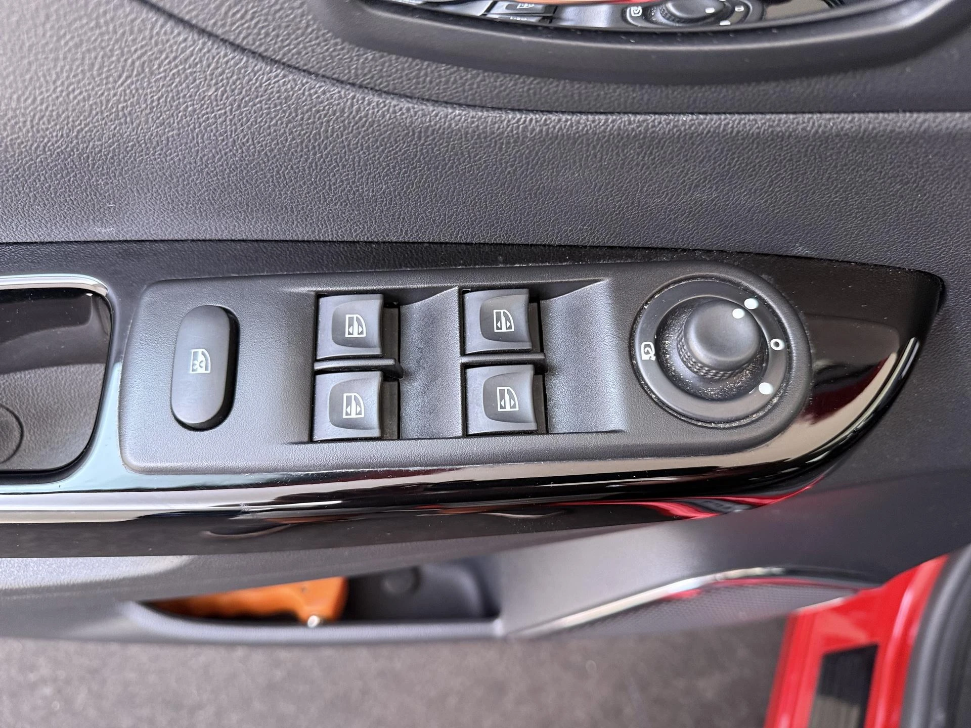 Renault-Captur-image-26