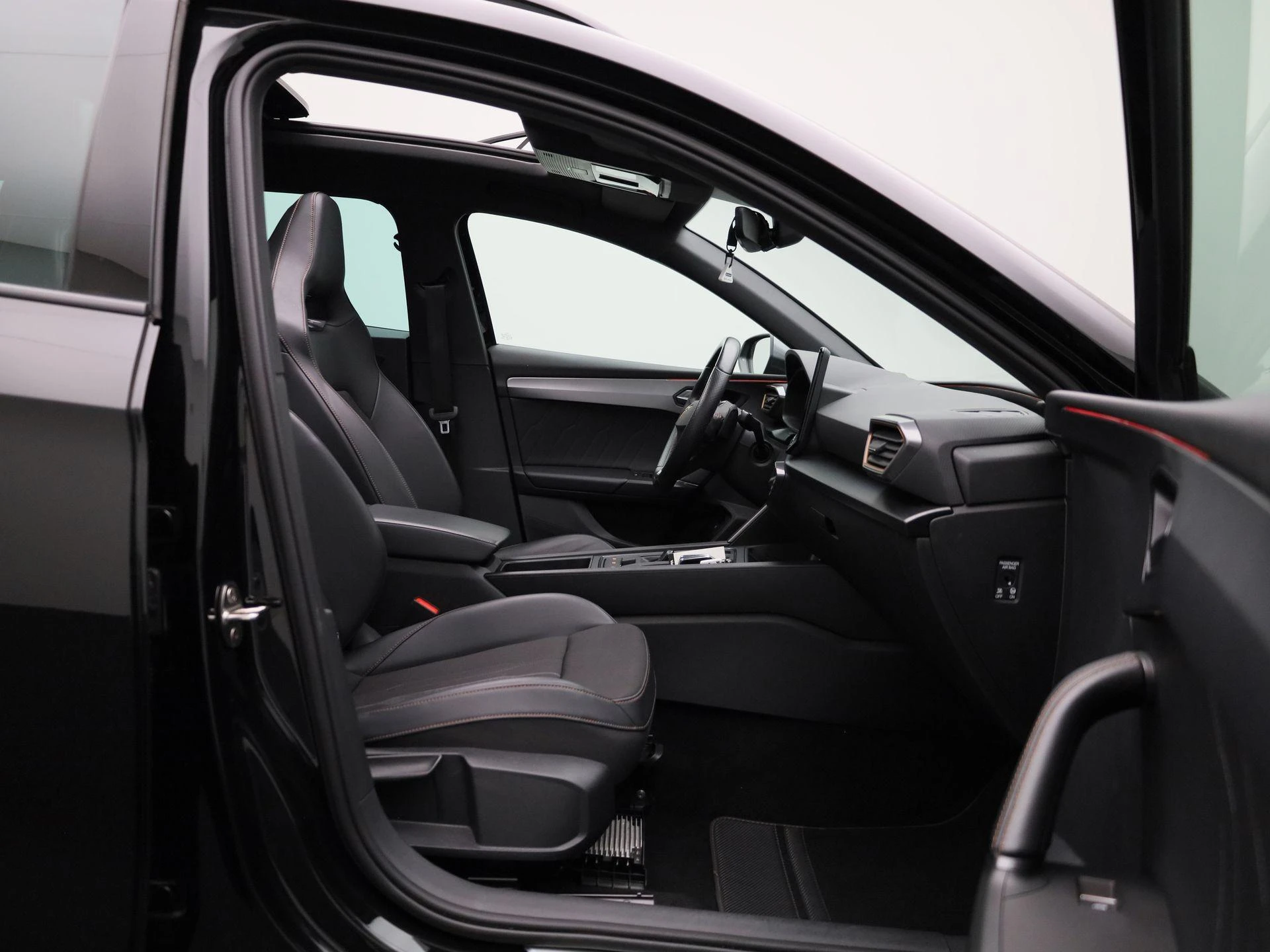 CUPRA-Leon Sportstourer-image-44