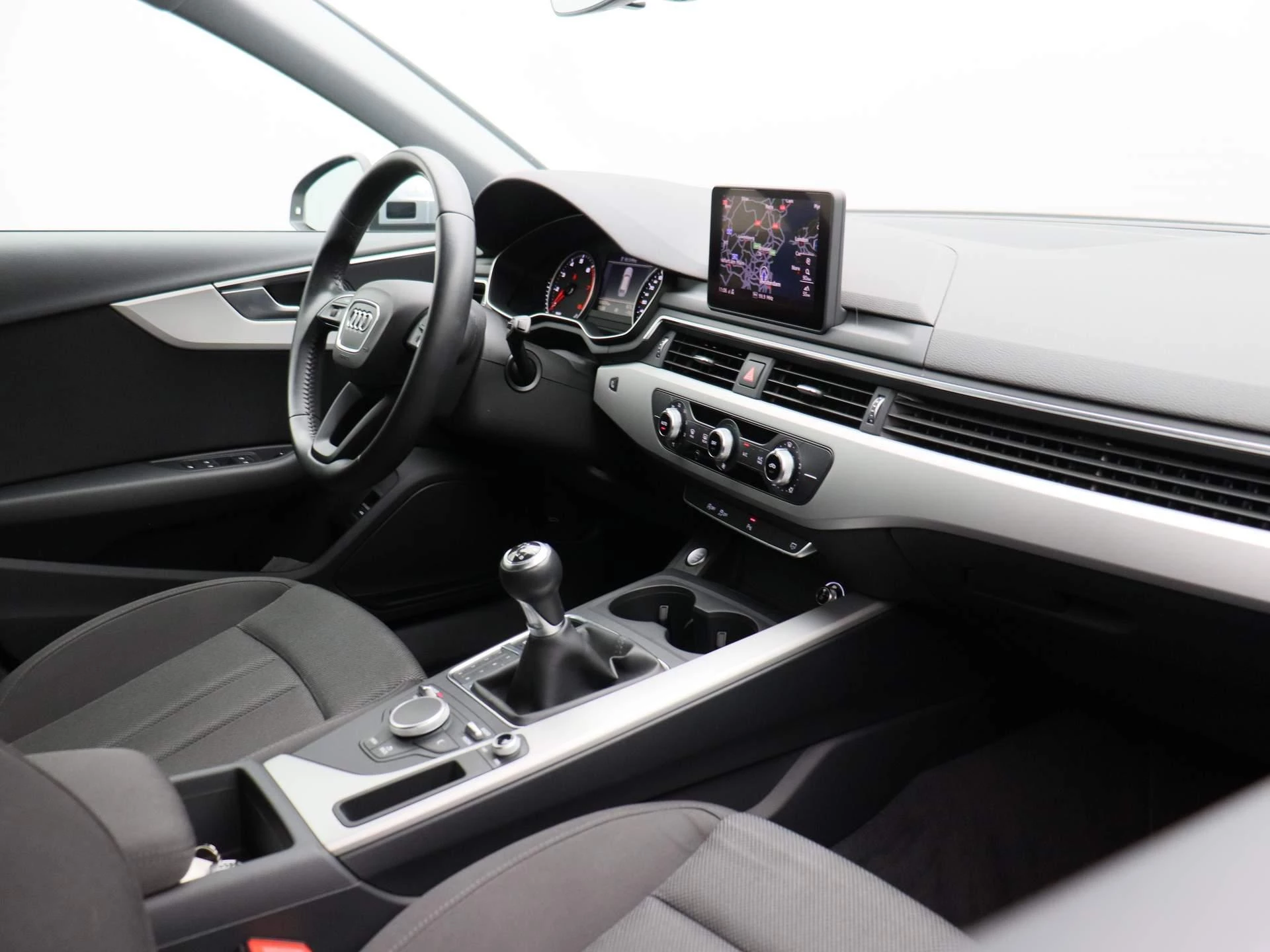 Audi A4 Avant 35 TFSI Pro Line