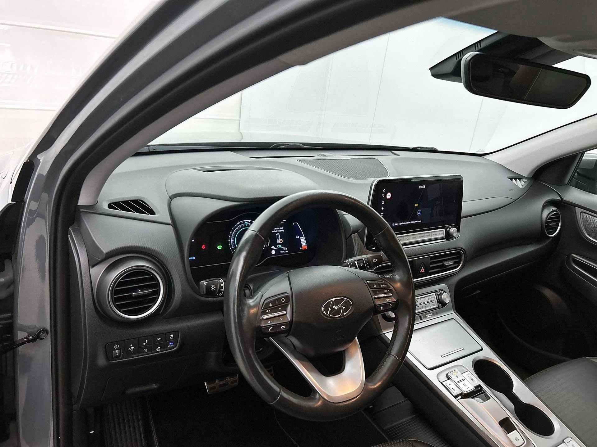 Hyundai-Kona-image-18