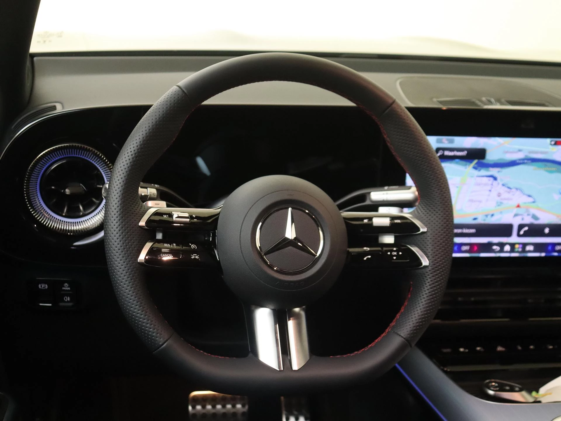 Mercedes-Benz GLB 250+ Business Solution AMG 85.5 kWh