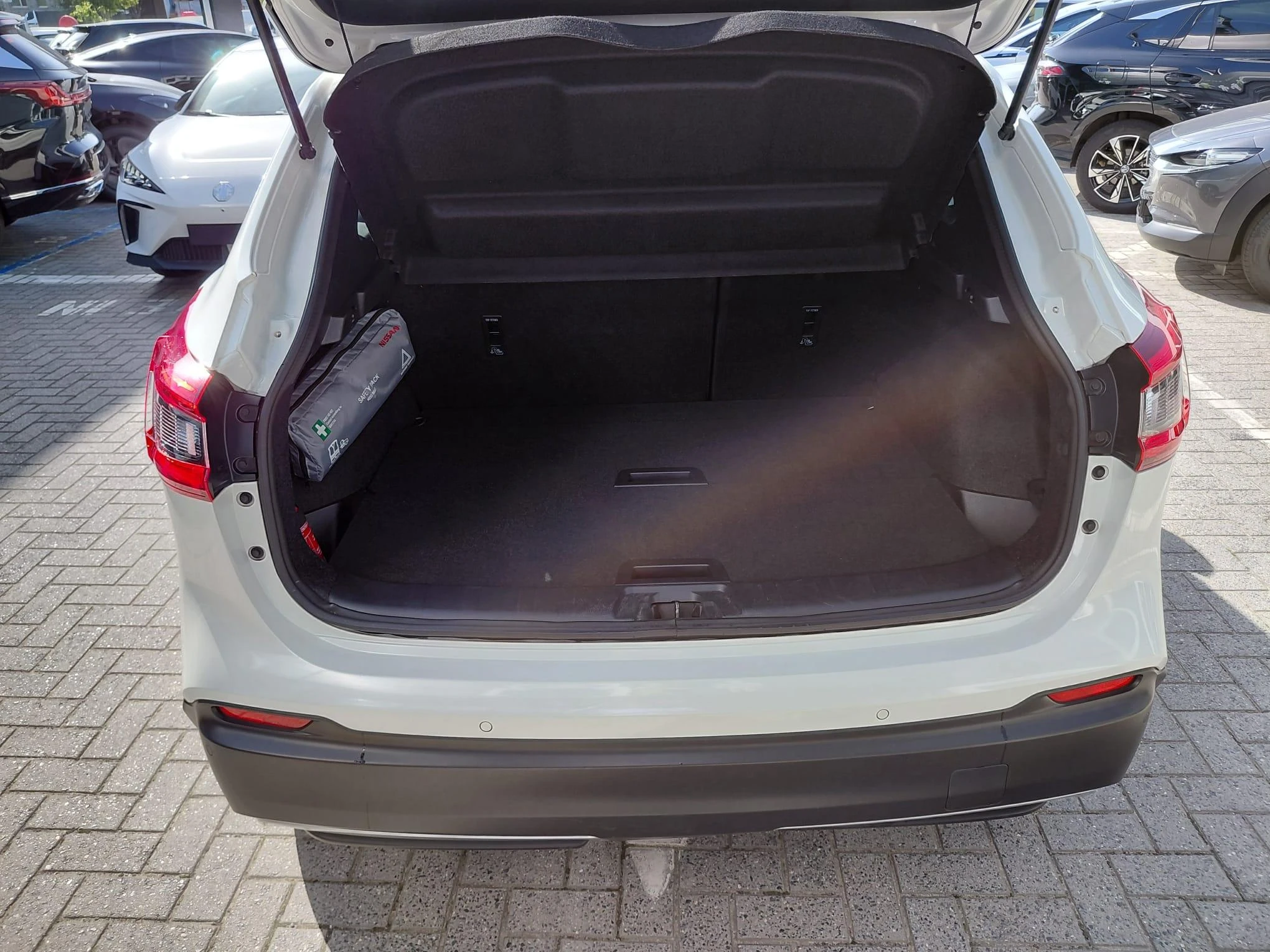 Nissan-QASHQAI-image-3