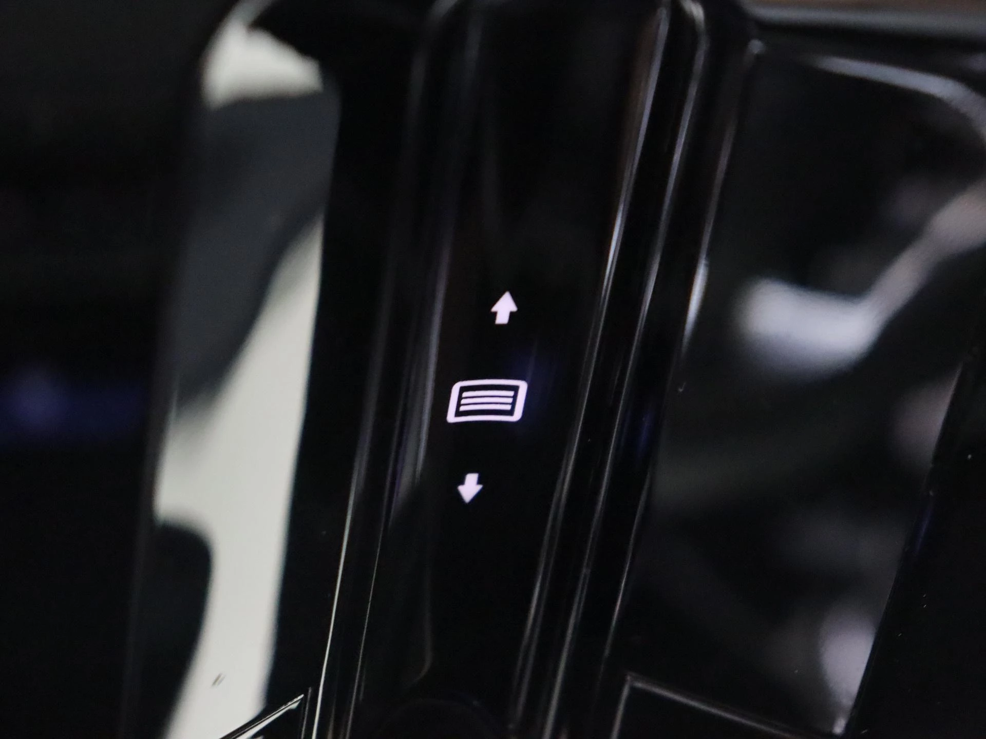 Mercedes-Benz-E-Klasse-image-22