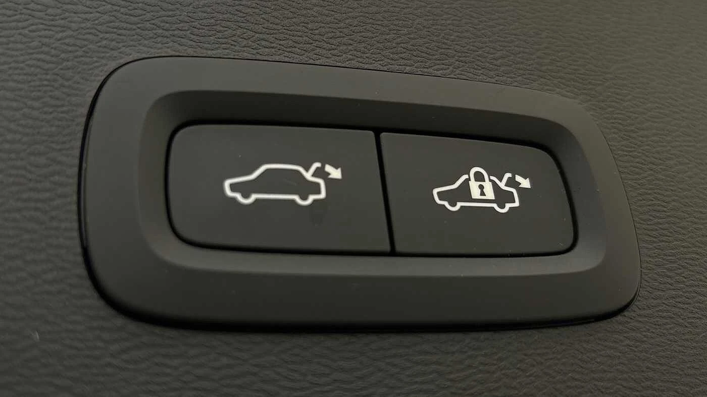 Volvo-XC40-image-34