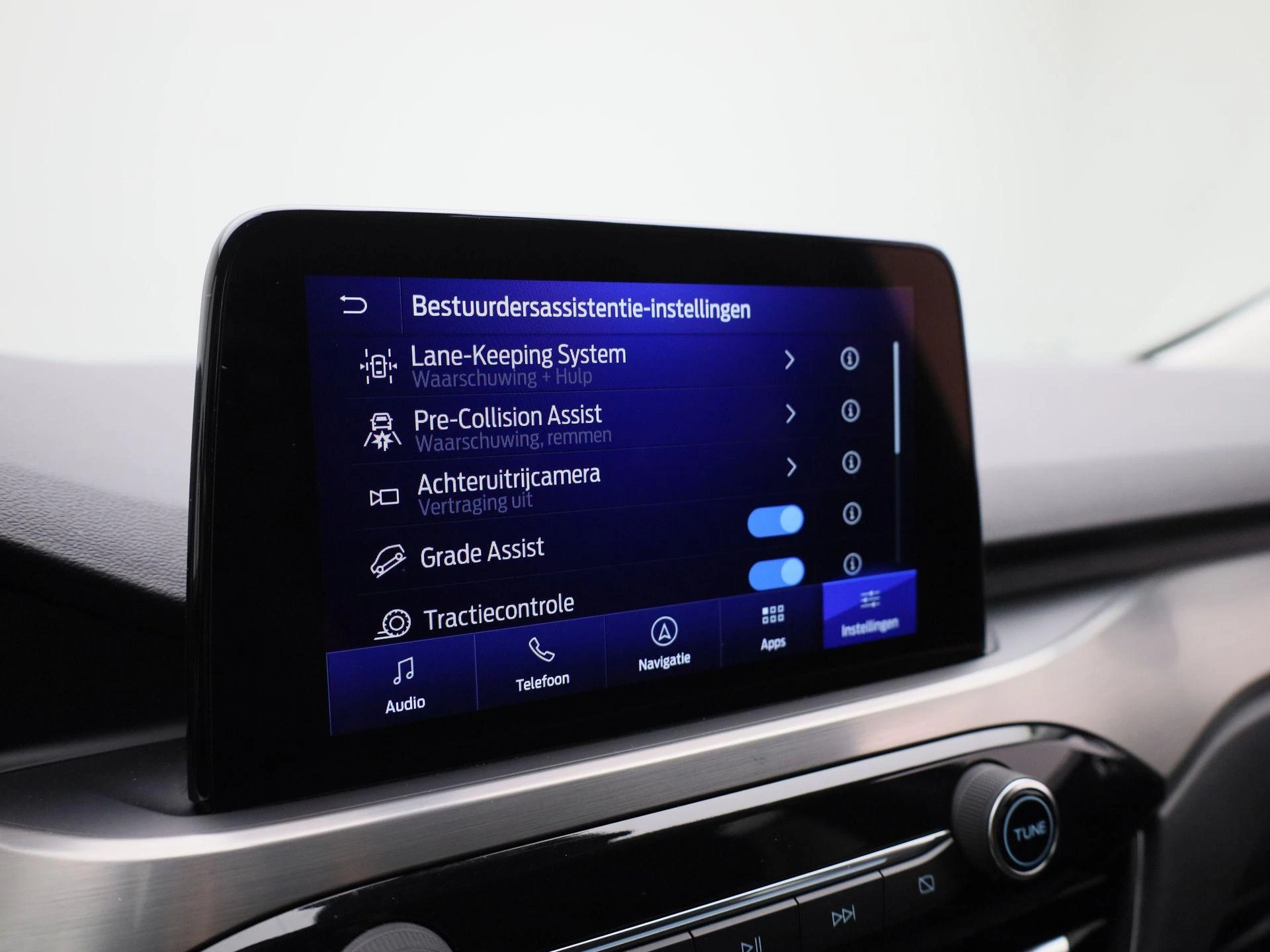 Ford-Kuga-image-25