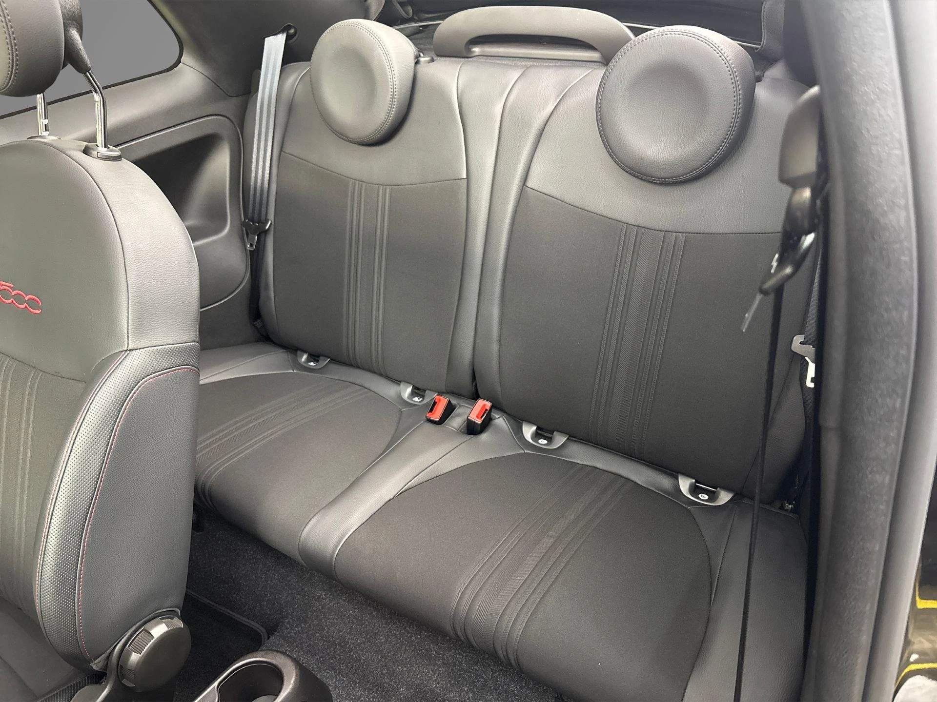 Fiat-500C-image-7