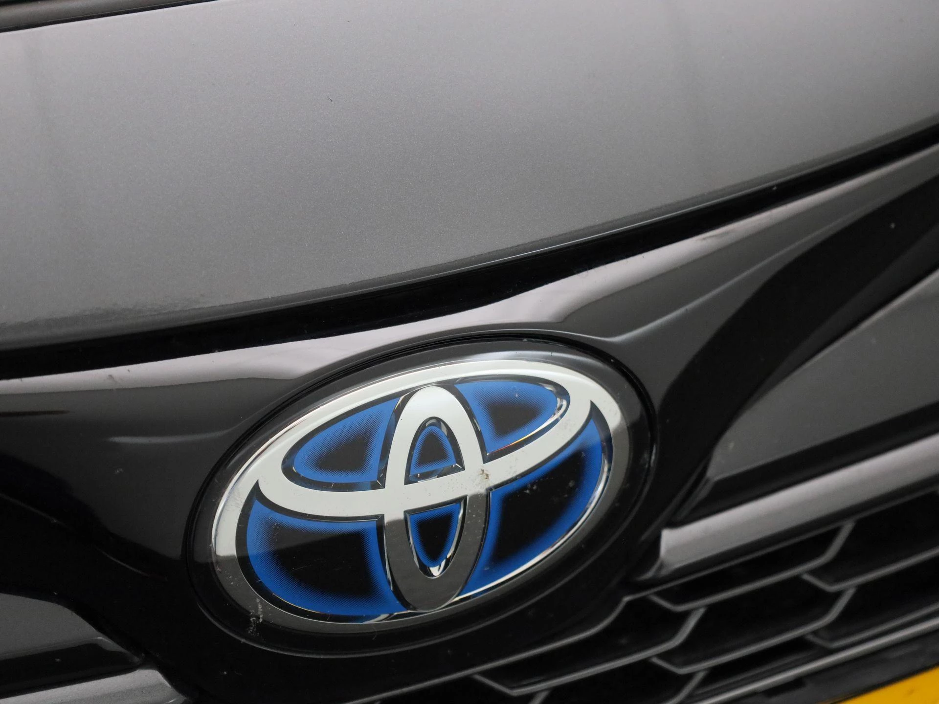 Toyota Corolla Touring Sports 1.8 Hybrid Business Plus