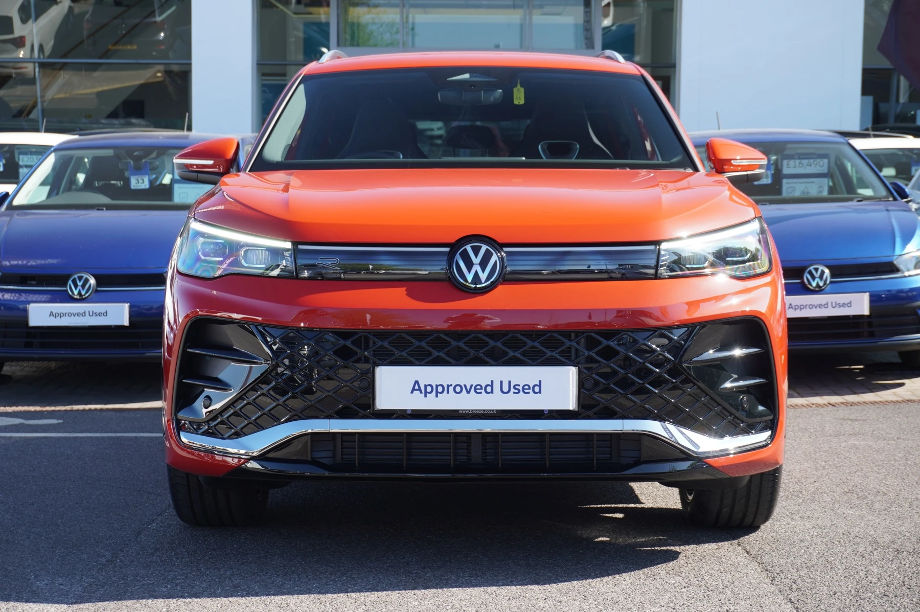 Volkswagen-Tiguan-image-6