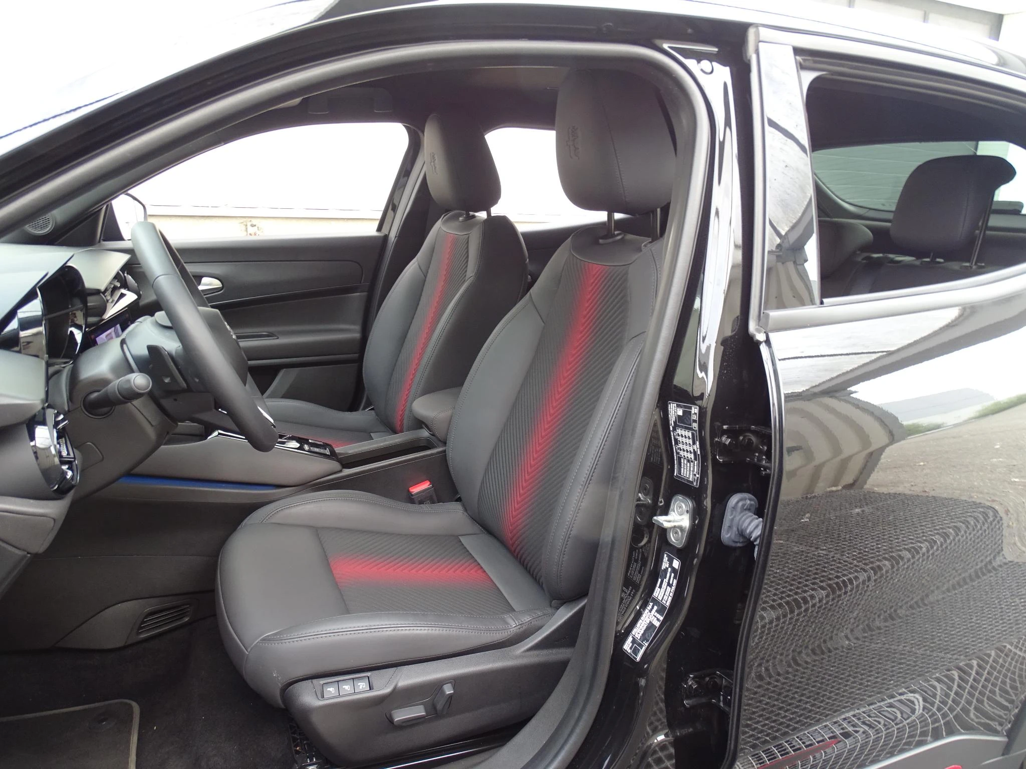 Alfa Romeo Junior 1.2 Hybrid 145 eDCT6 Ibrida Speciale