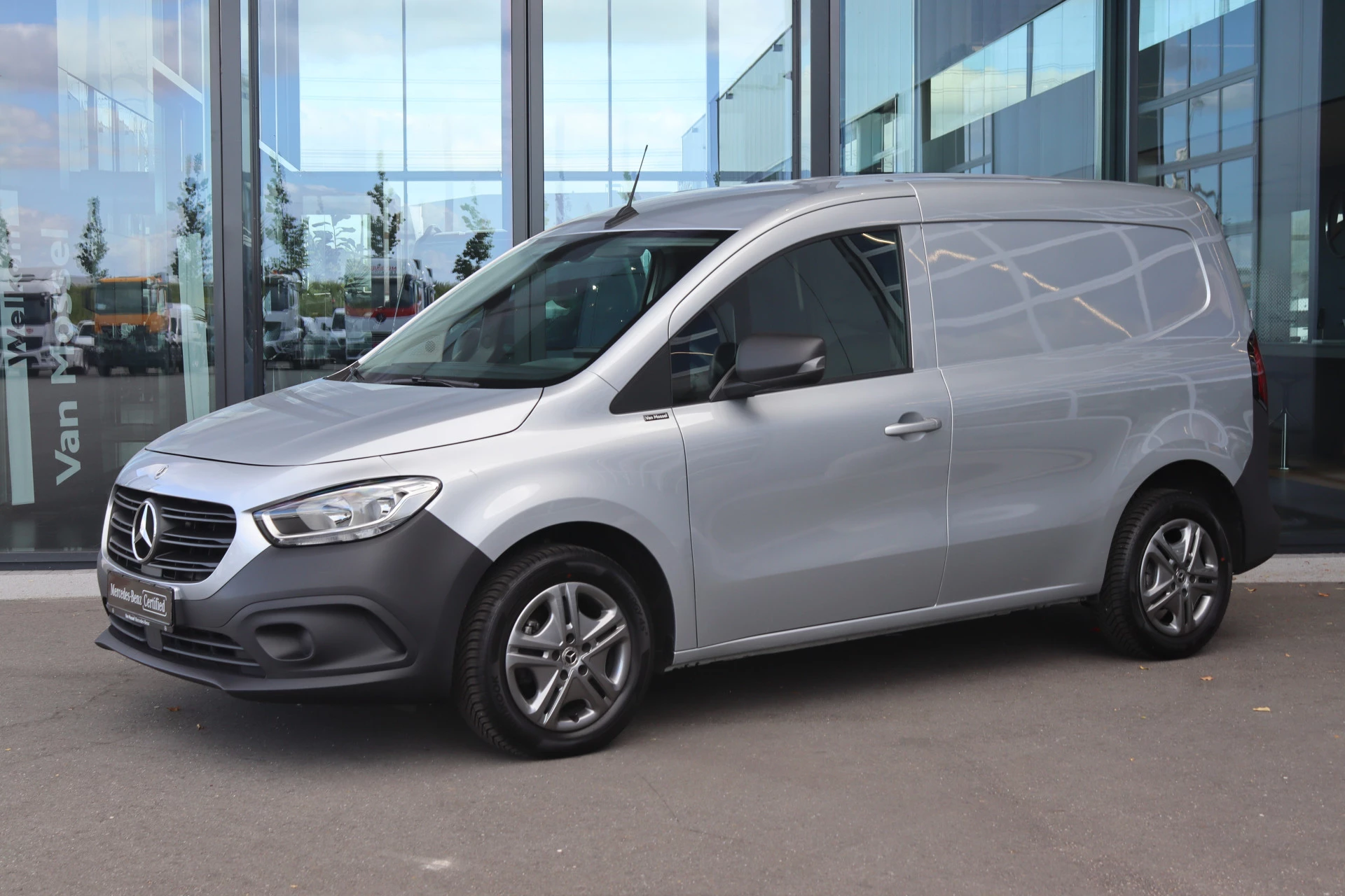 Mercedes-Benz-Citan-image-1