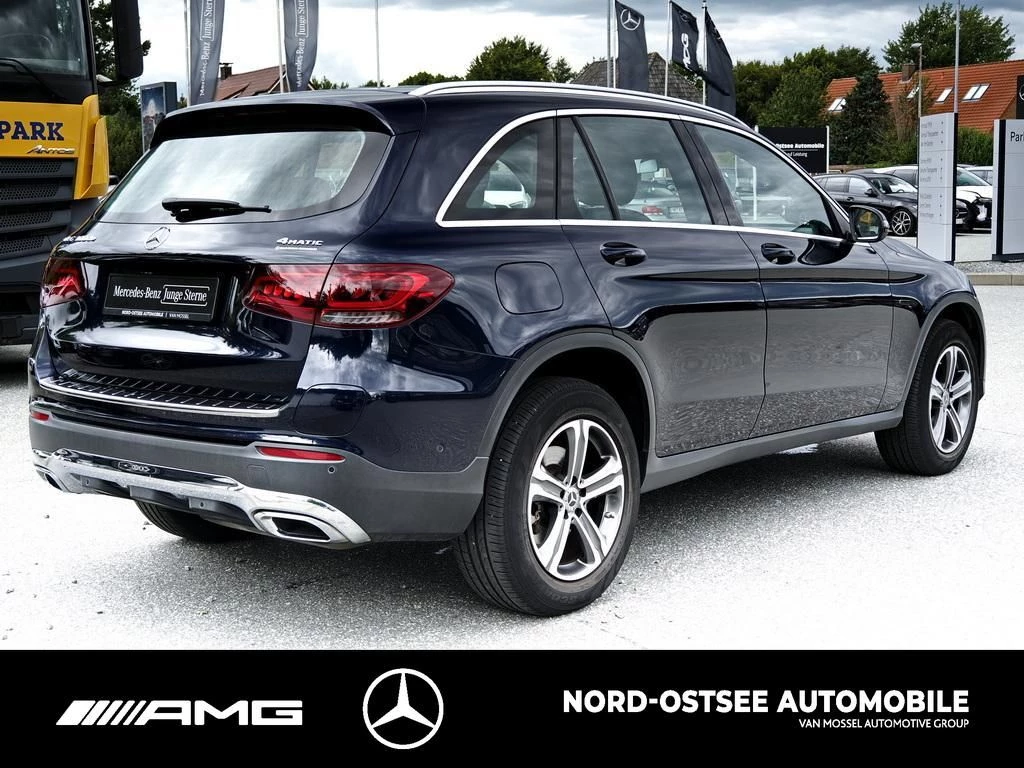 Mercedes-Benz GLC 300 de 4M KAMERA TEMPOMAT LED SITZHEIZUNG