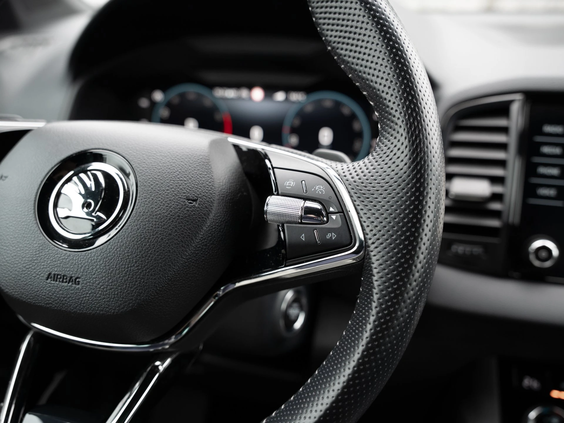 Škoda-Karoq-image-18
