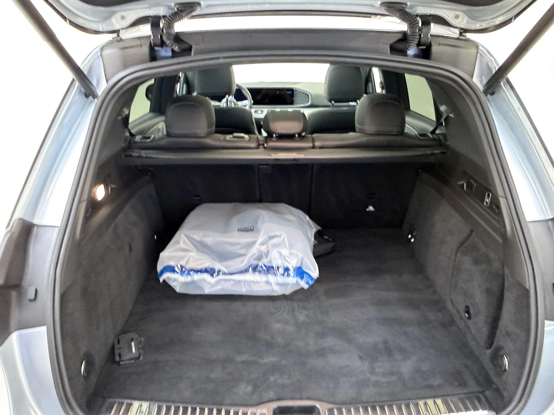 Mercedes-Benz-GLE-image-29