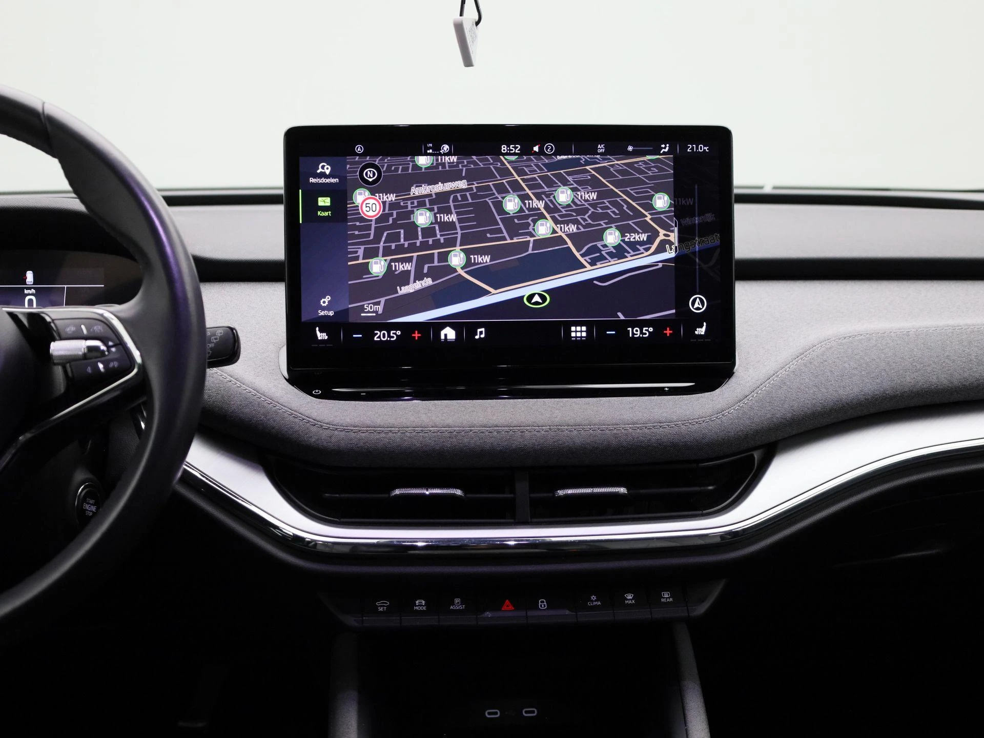 Škoda-Enyaq iV-image-8