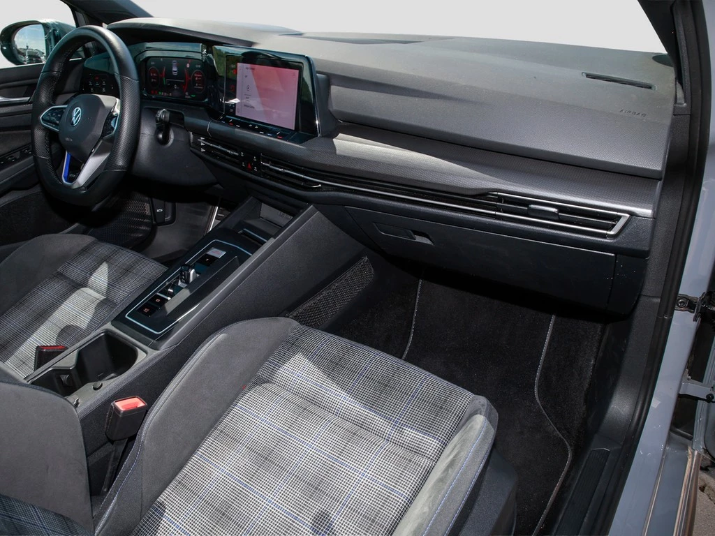 Volkswagen Golf GTE 1.4 TSI DSG eHybrid IQ Light, ZGV