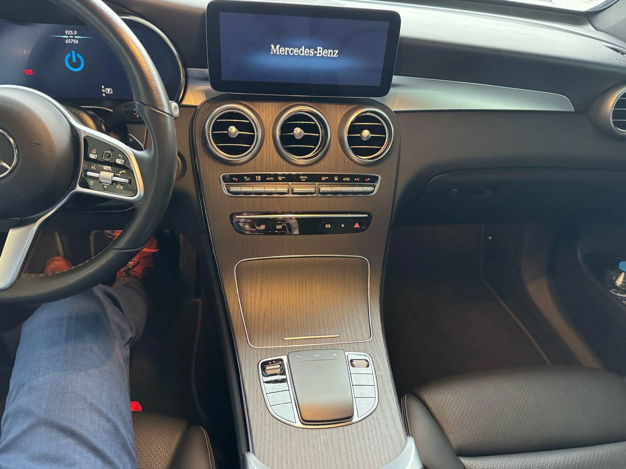 Mercedes-Benz-GLC-image-4