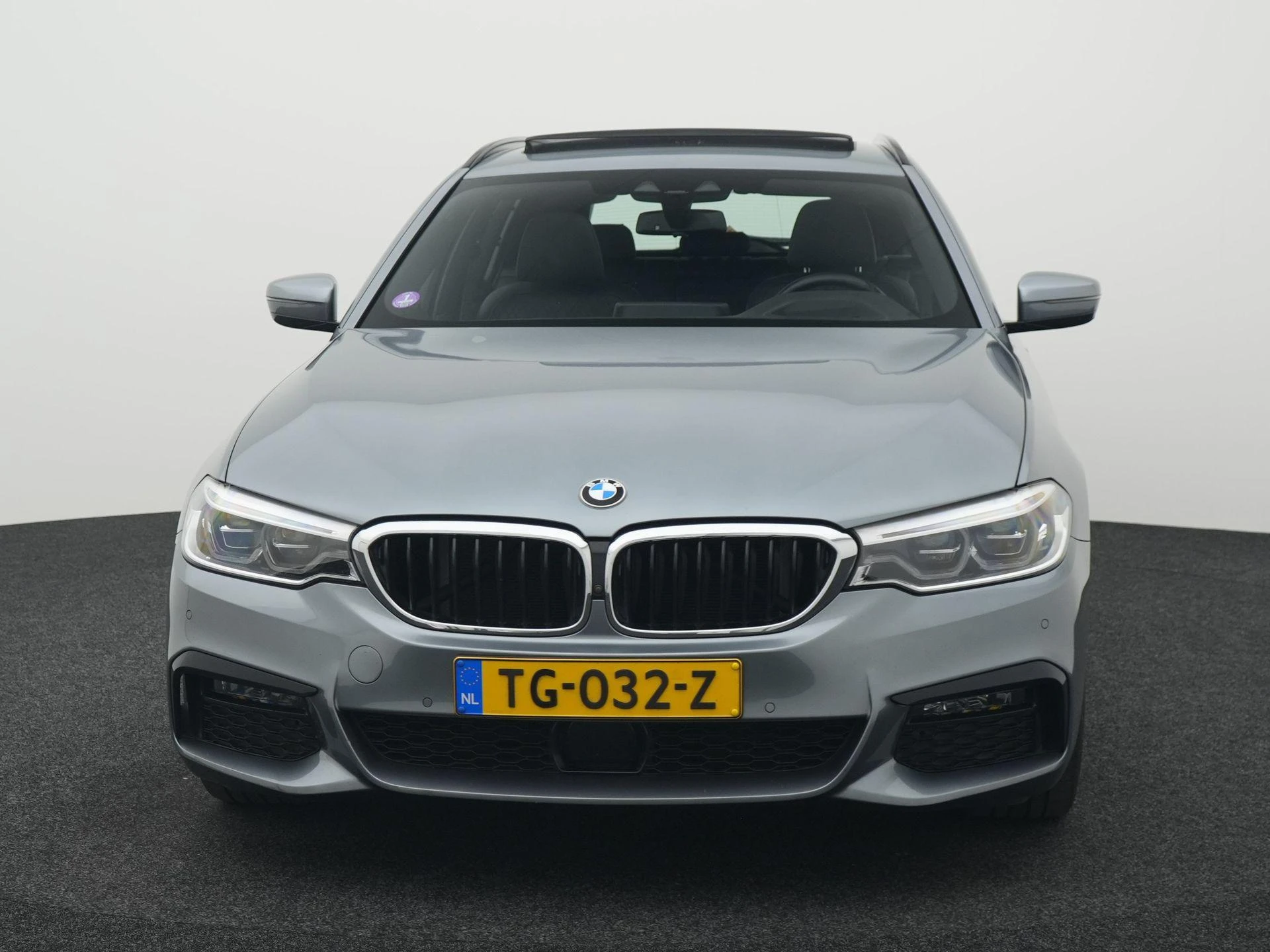 BMW-5 Serie-image-2