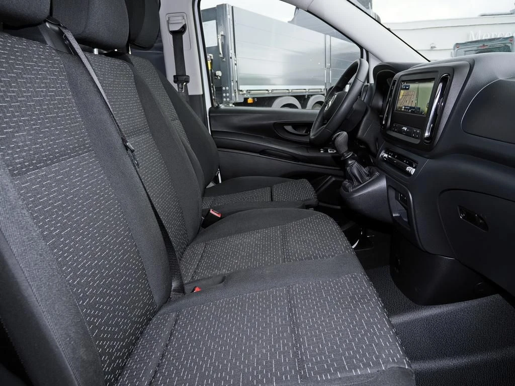 Mercedes-Benz-Vito 116-image-12