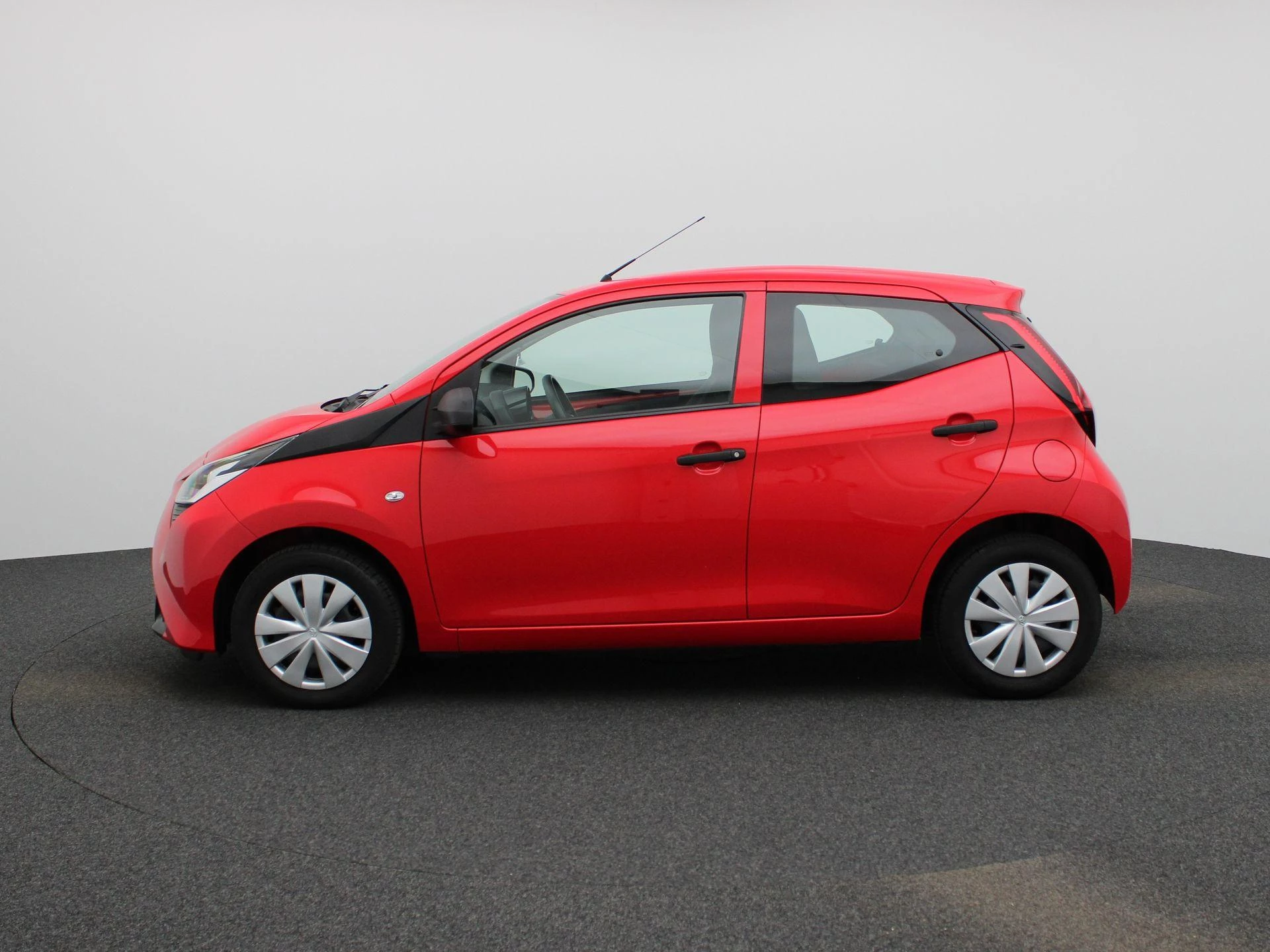 Toyota-Aygo-image-5
