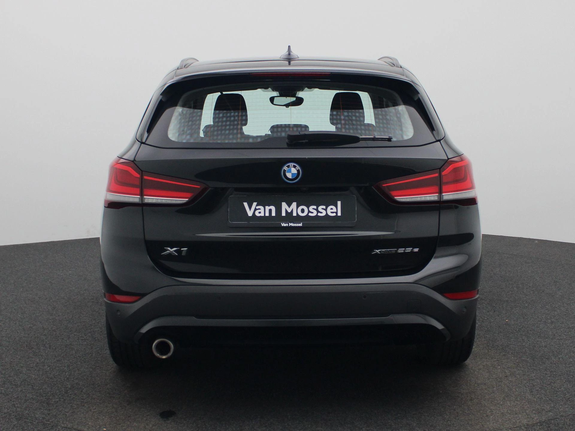BMW X1 xDrive25e (162 kW)