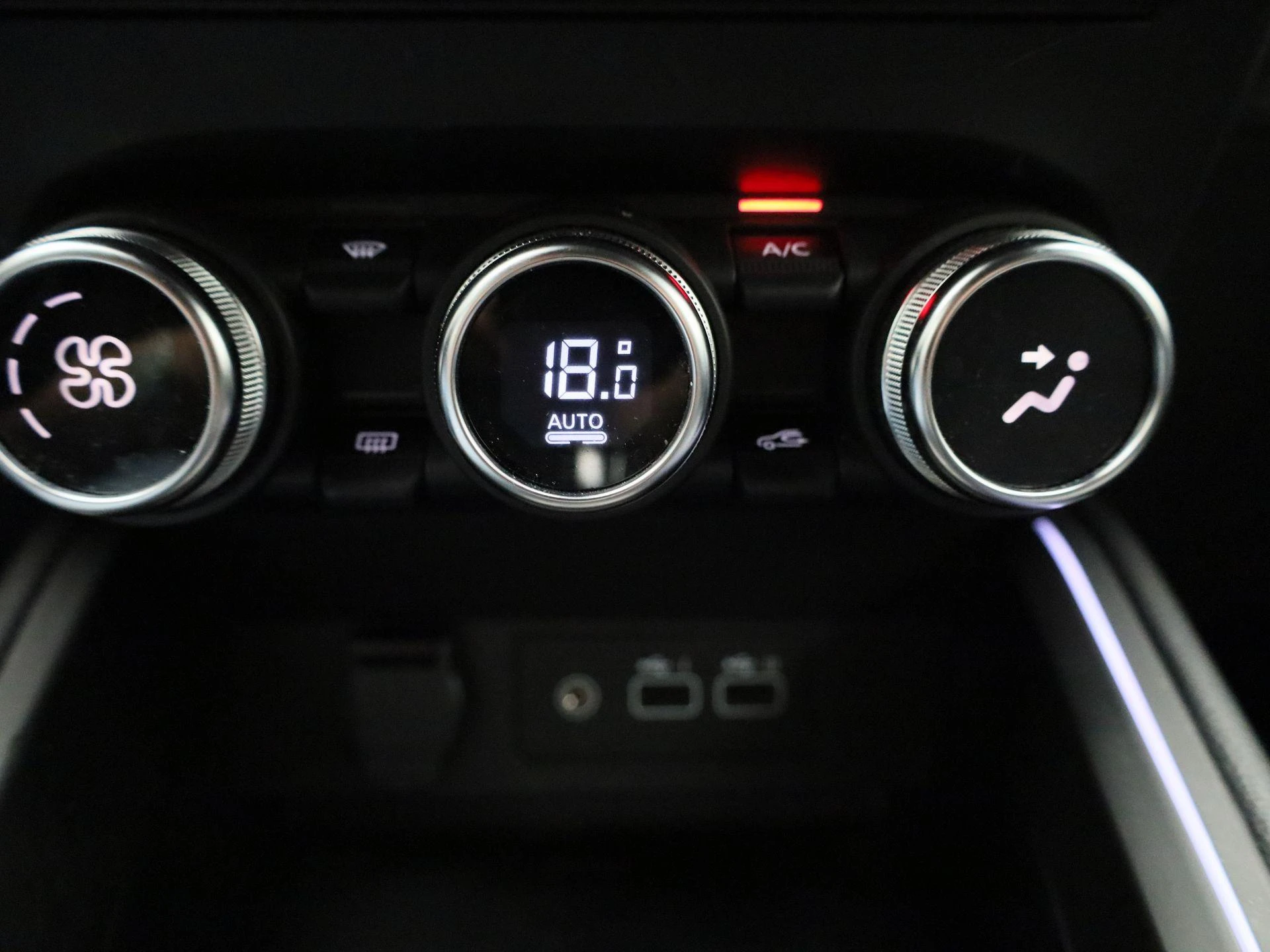 Renault-Clio-image-20