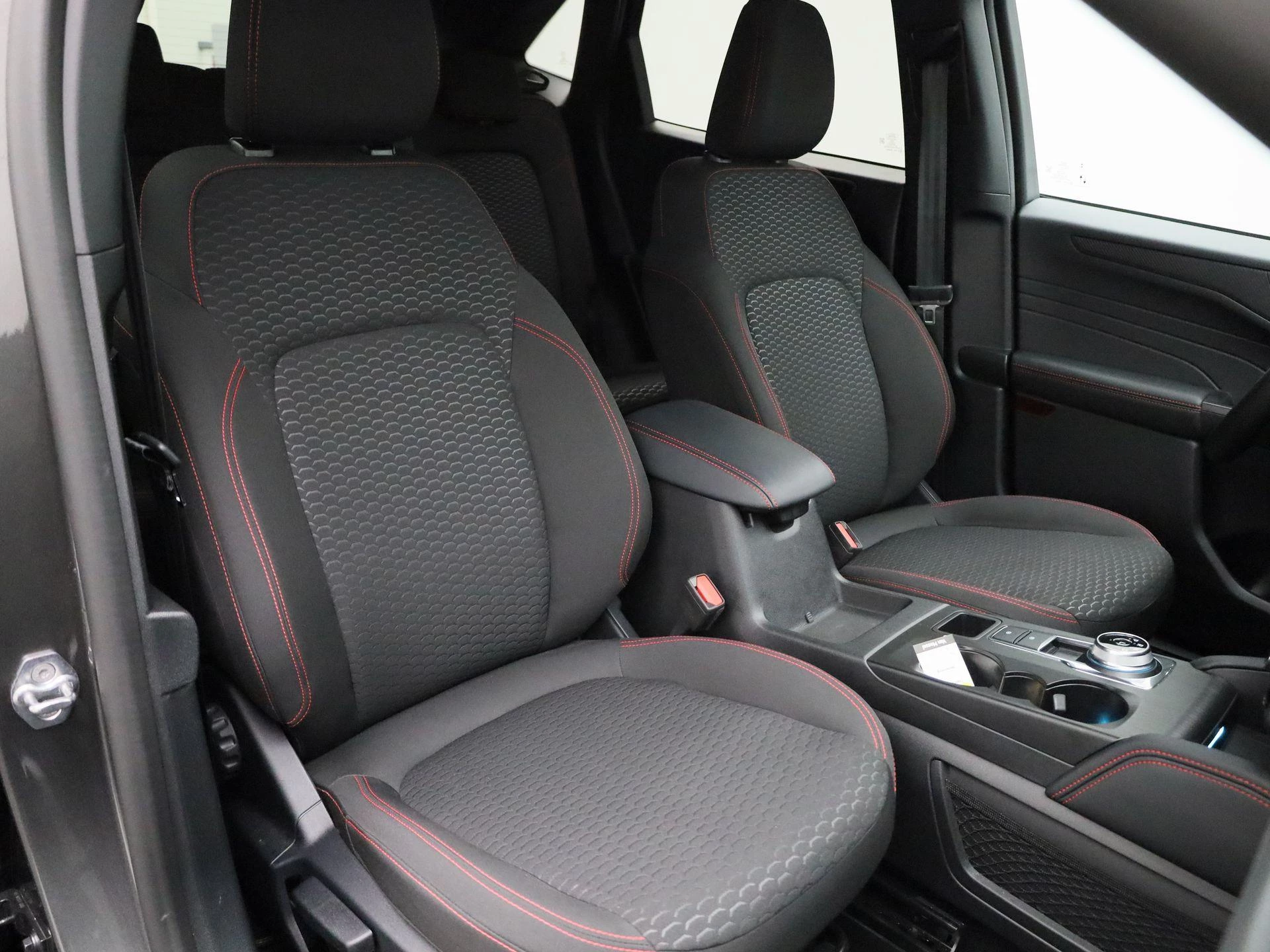 Ford-Kuga-image-41