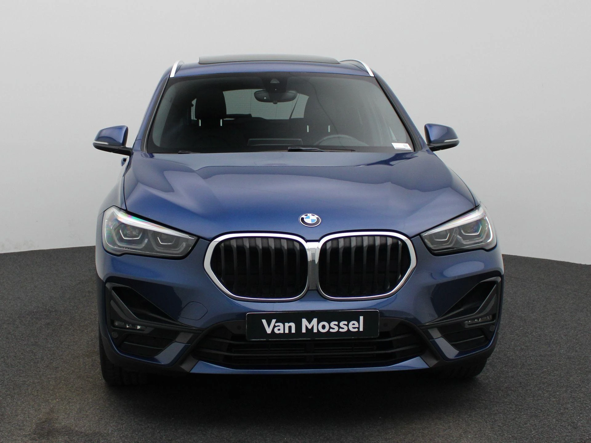 BMW-X1-image-2