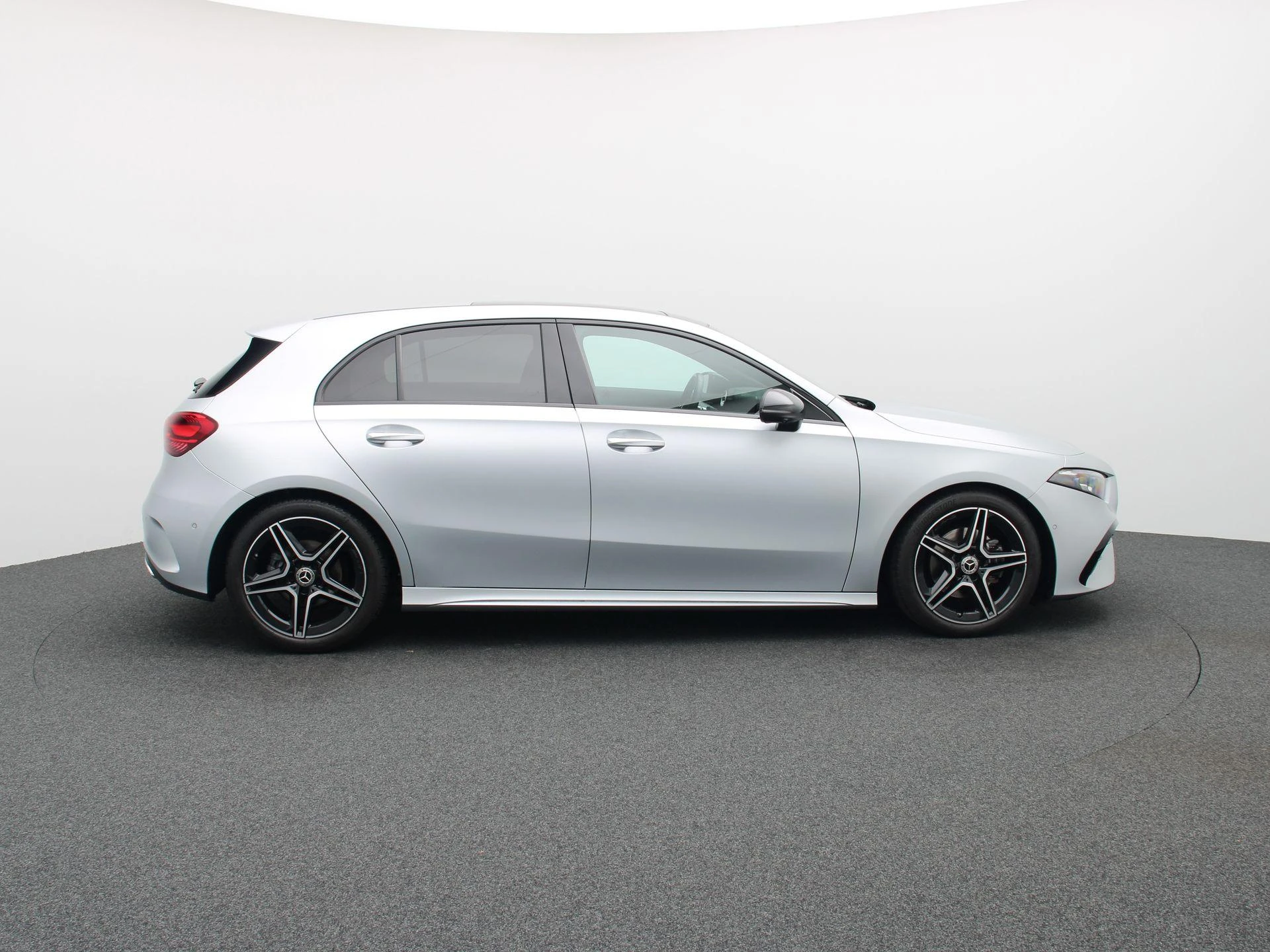 Mercedes-Benz-Classe A-image-5