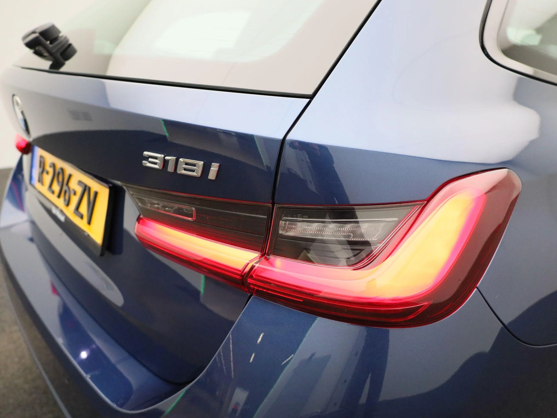 BMW-3 Serie-image-36