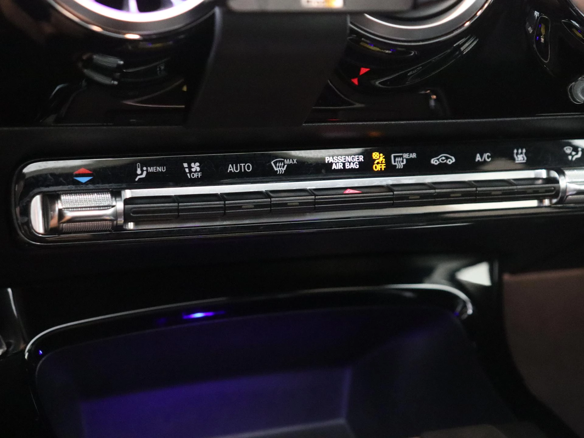 Mercedes-Benz-A-Klasse-image-19