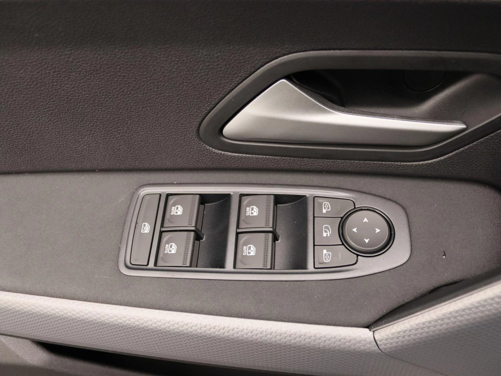 Dacia-Duster-image-19