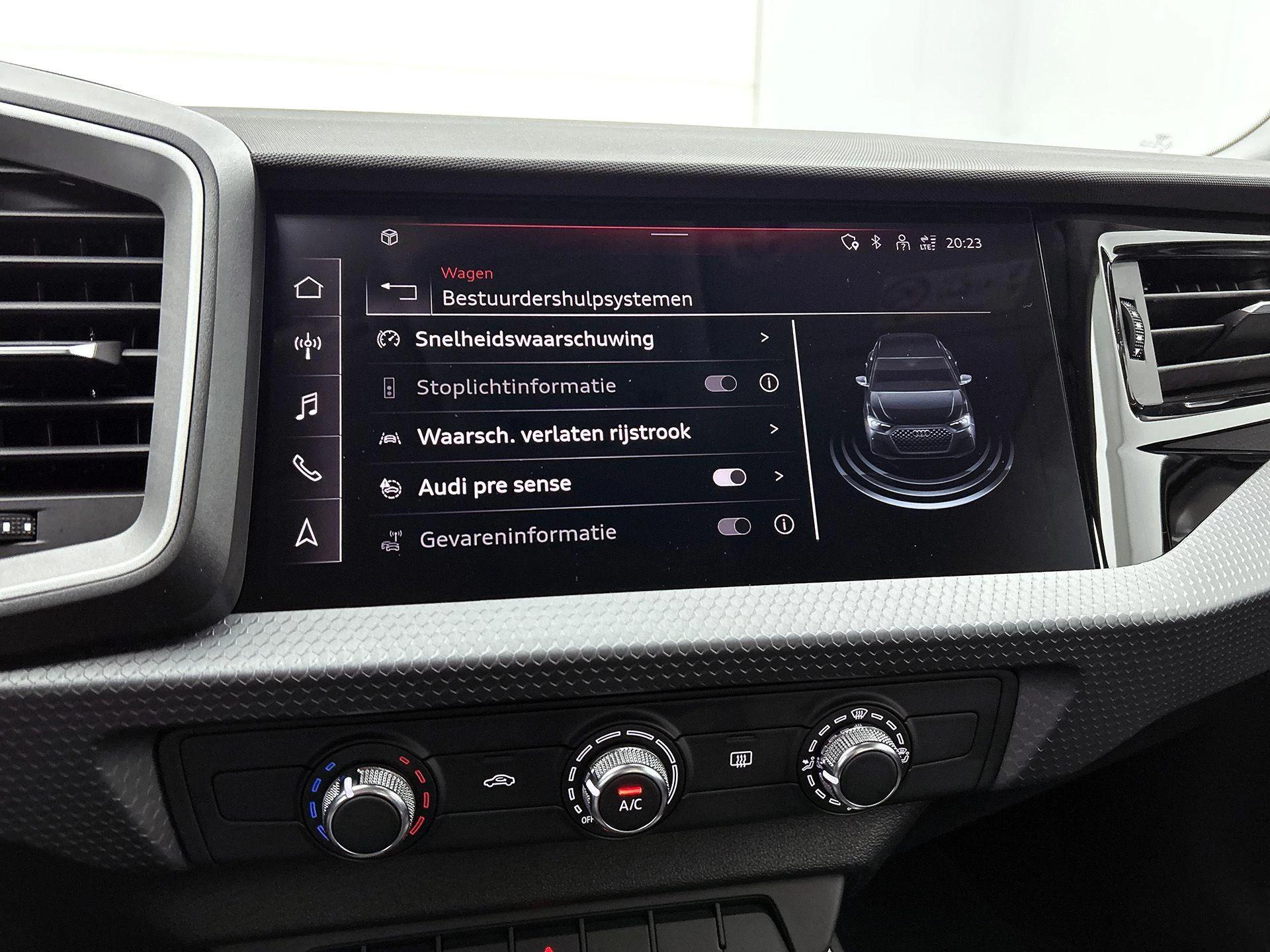 Audi-A1 Sportback-image-9