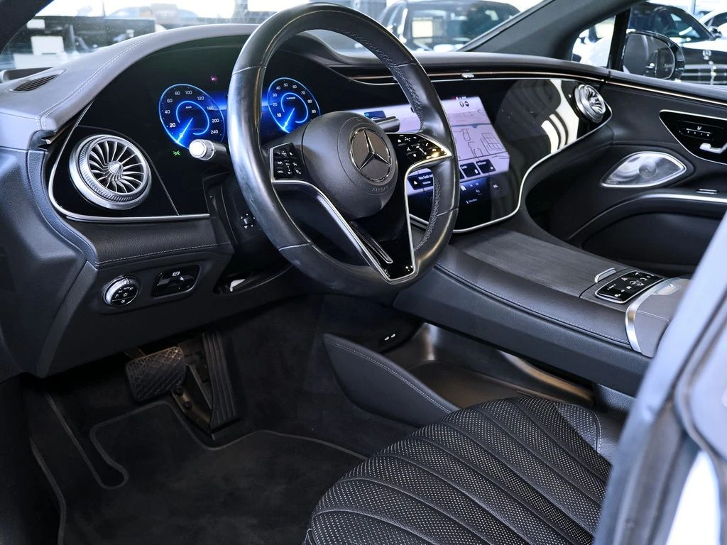 Mercedes-Benz-EQS 580-image-8