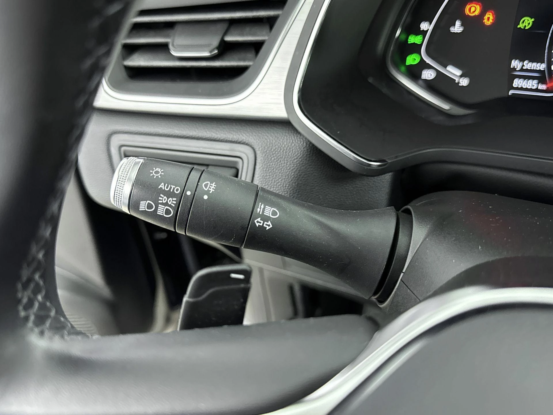 Renault-Captur-image-10