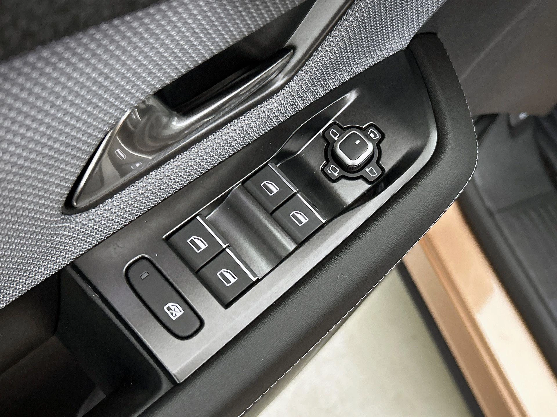 Opel-Grandland-image-9