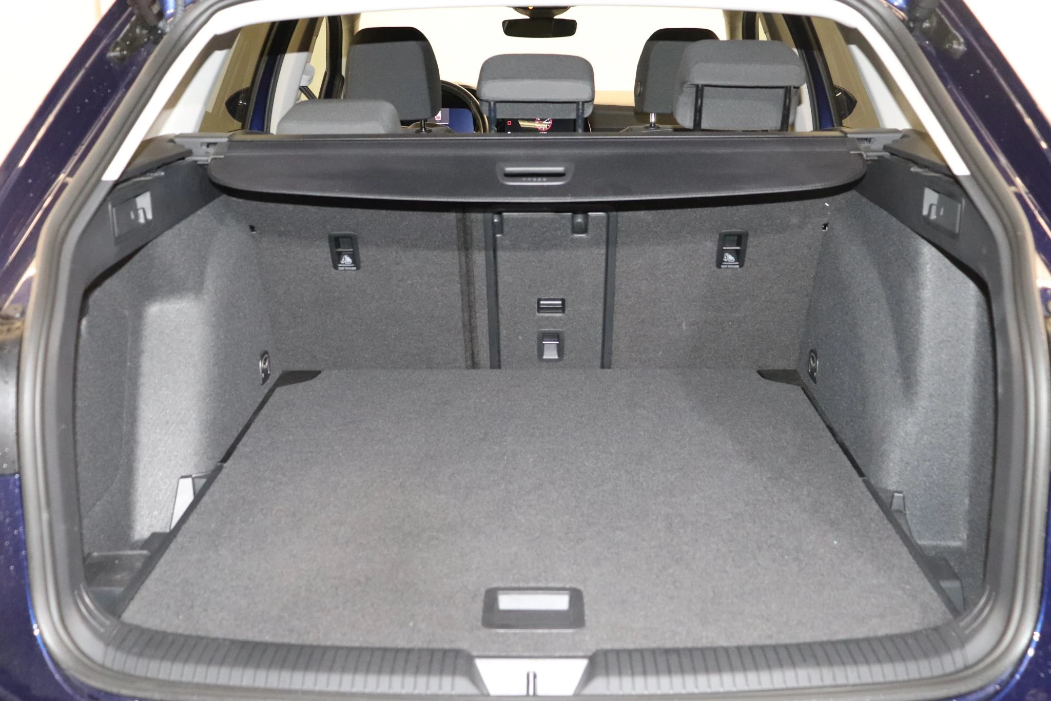 Volkswagen-Golf-image-15