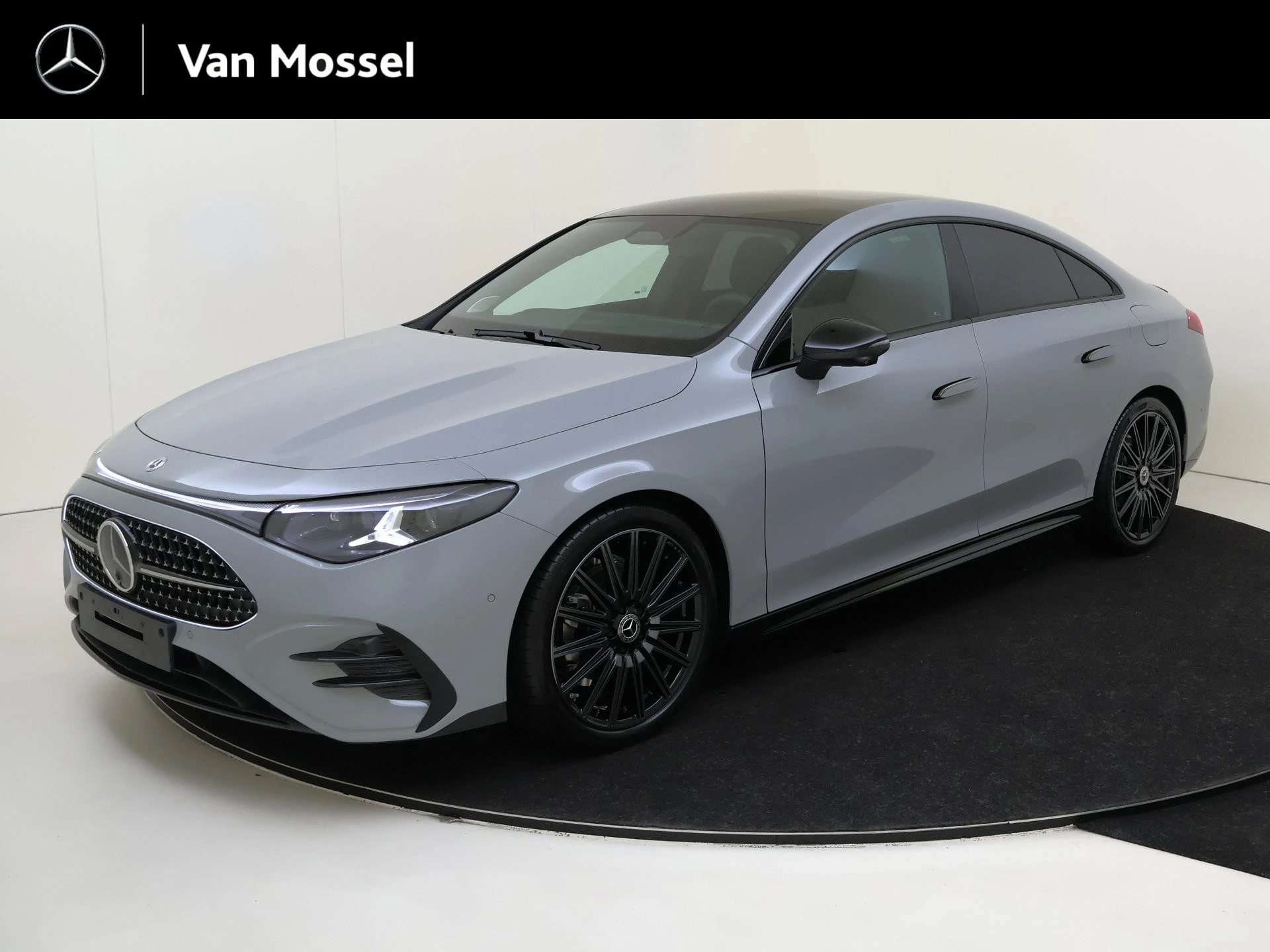 Mercedes-Benz-CLA-image-0