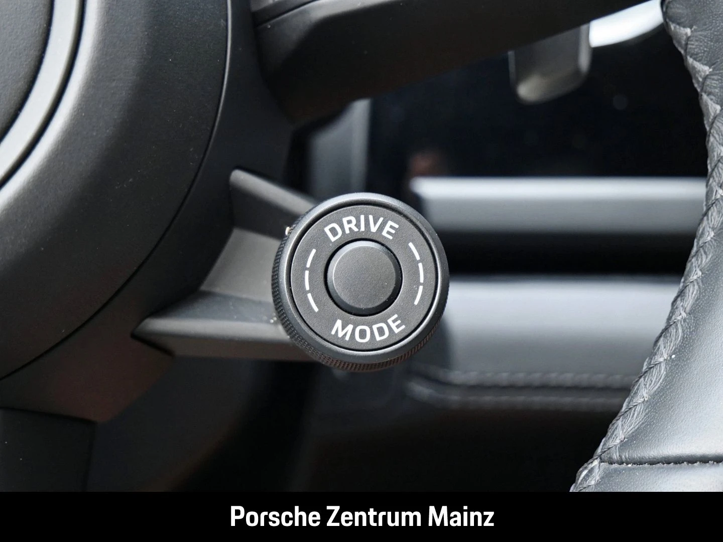 Porsche Panamera GTS InnoDrive HA-Lenkung Soft-Close gts