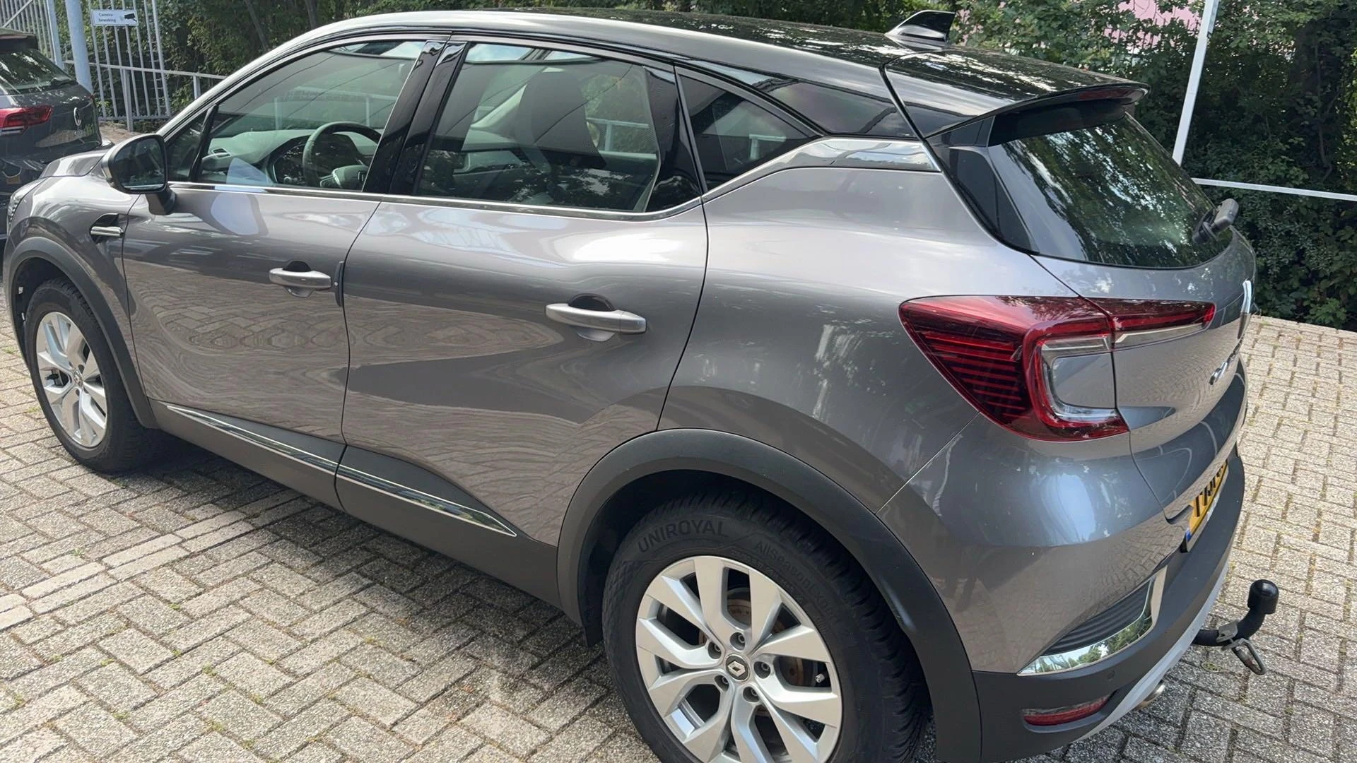 Renault-Captur-image-12