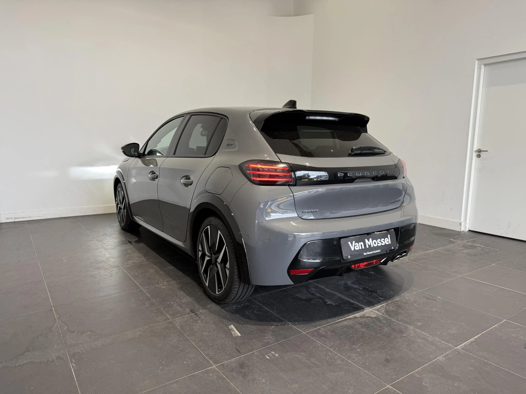 Peugeot-208-image-5