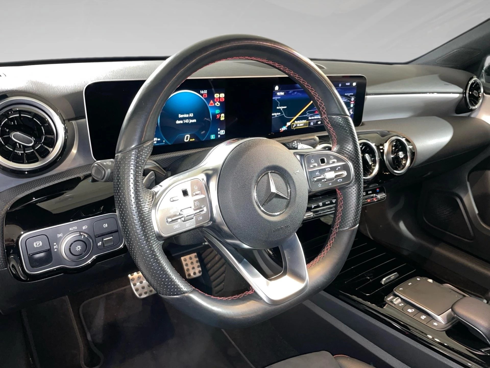 Mercedes-Benz-Classe A-image-7