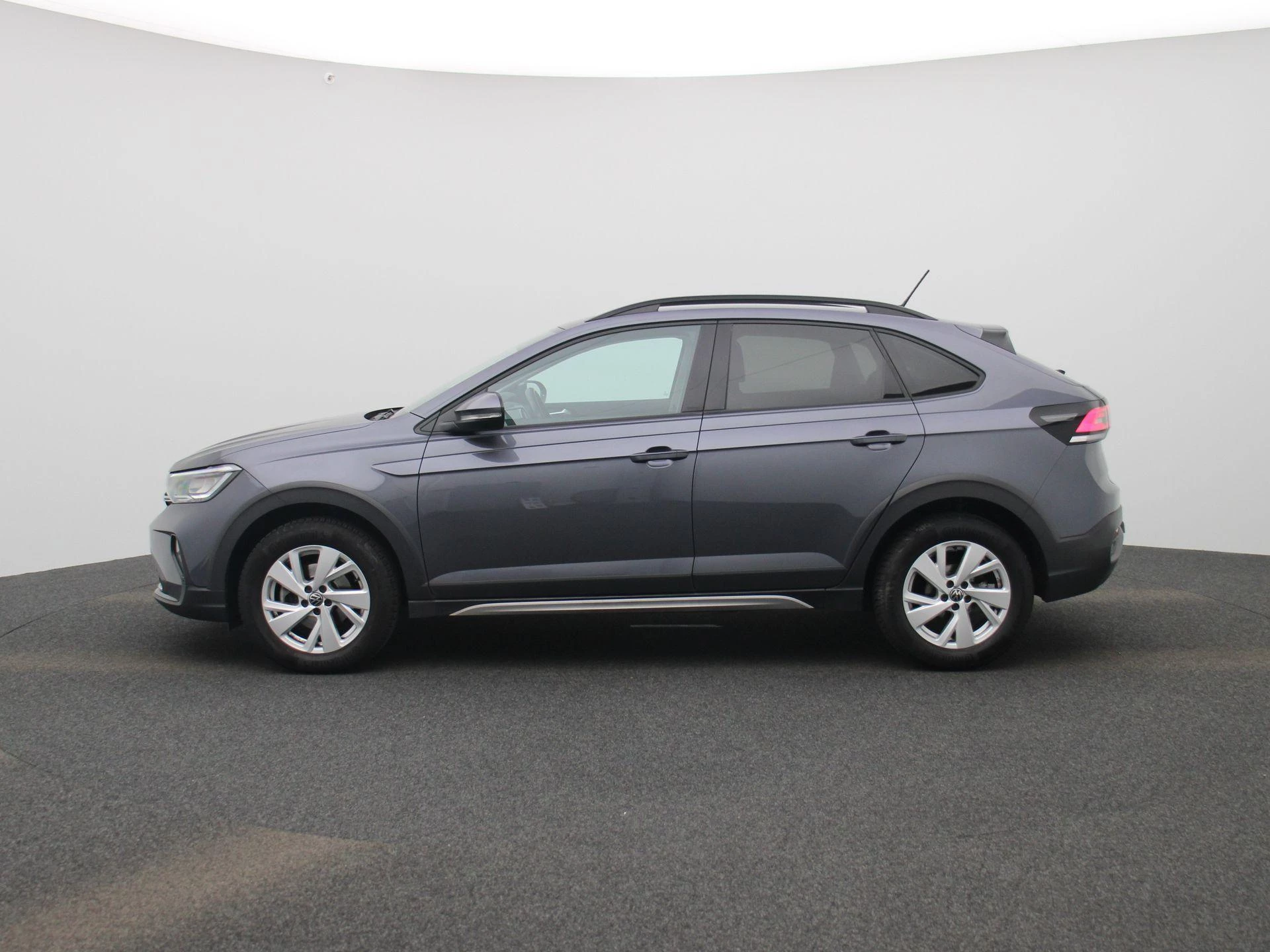 Volkswagen-Taigo-image-3