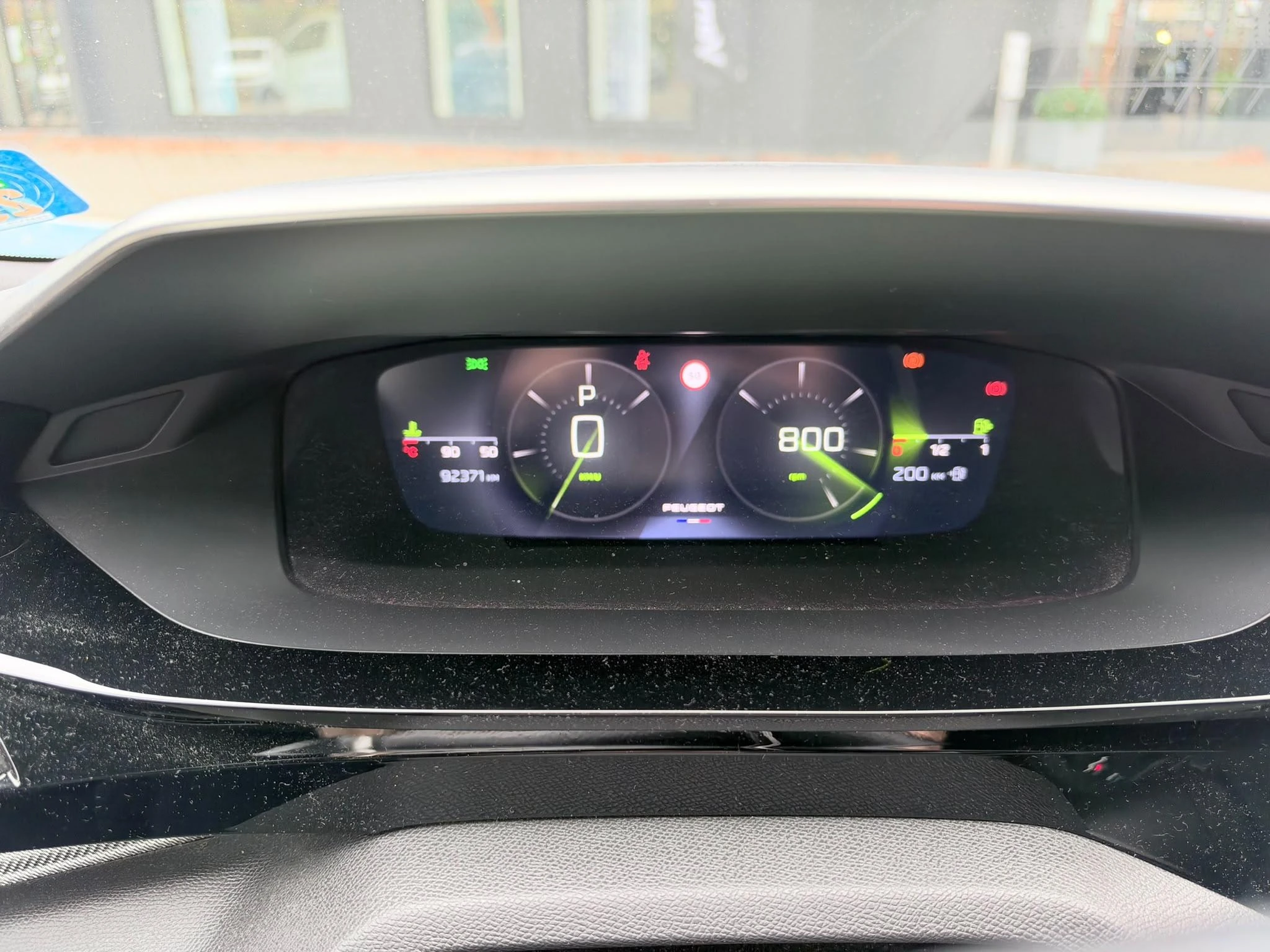 Peugeot-308-image-8