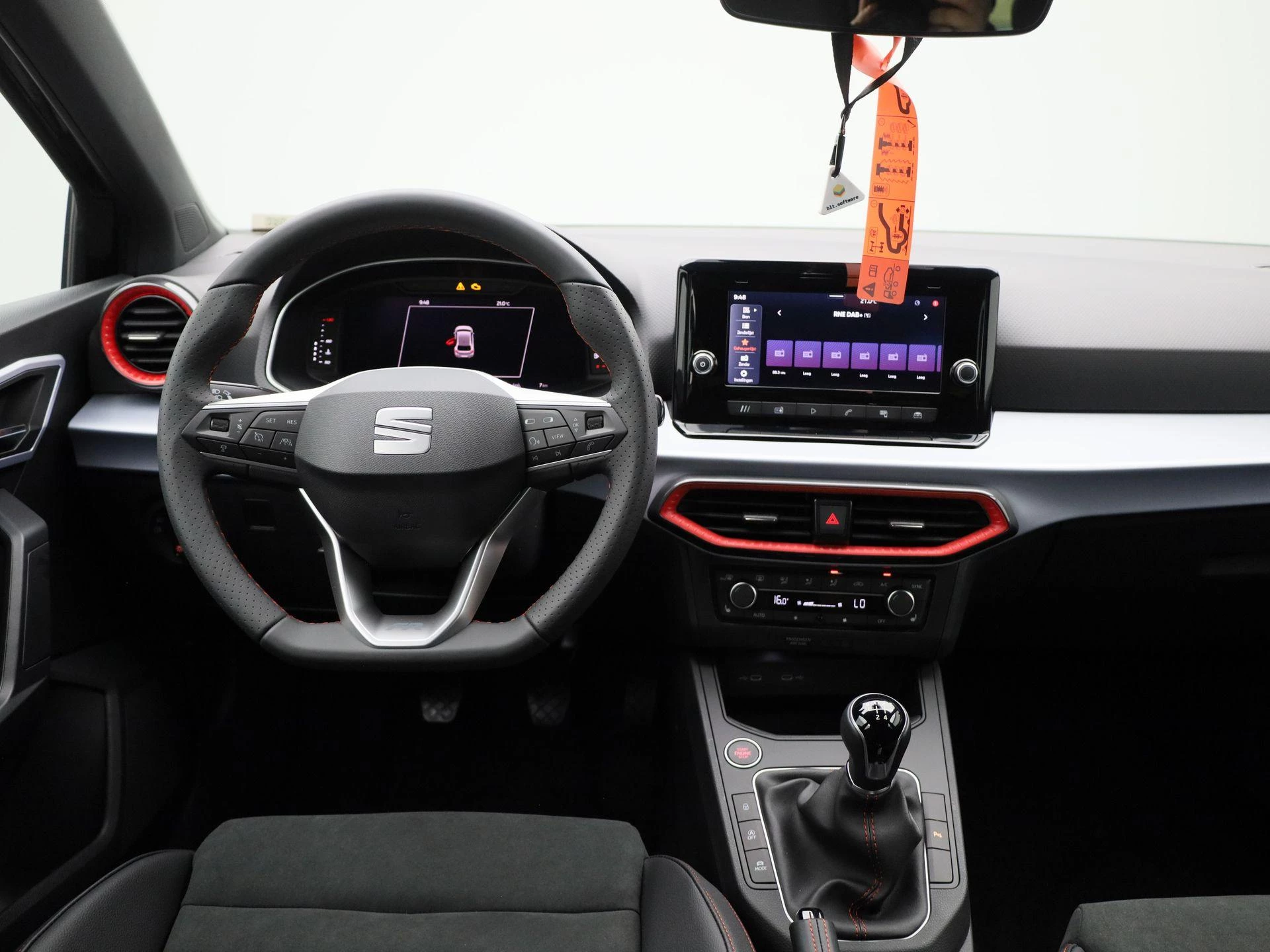 SEAT-Ibiza-image-6