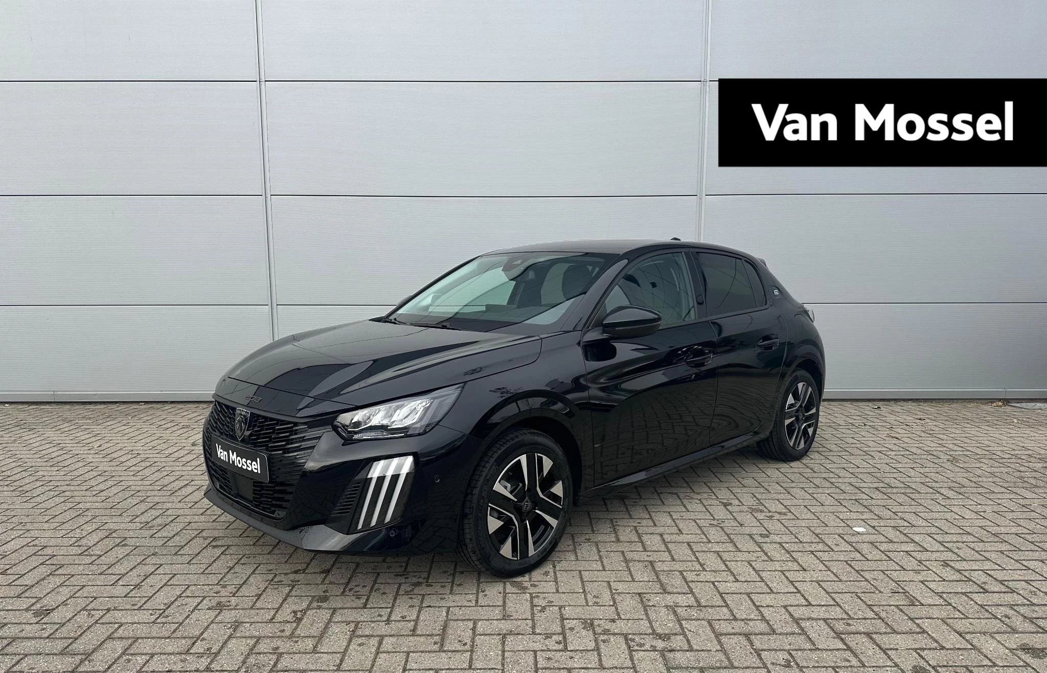 Peugeot-e-208-image-0