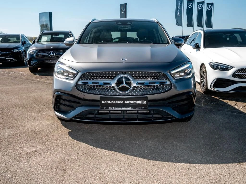 Mercedes-Benz-GLA 250-image-3